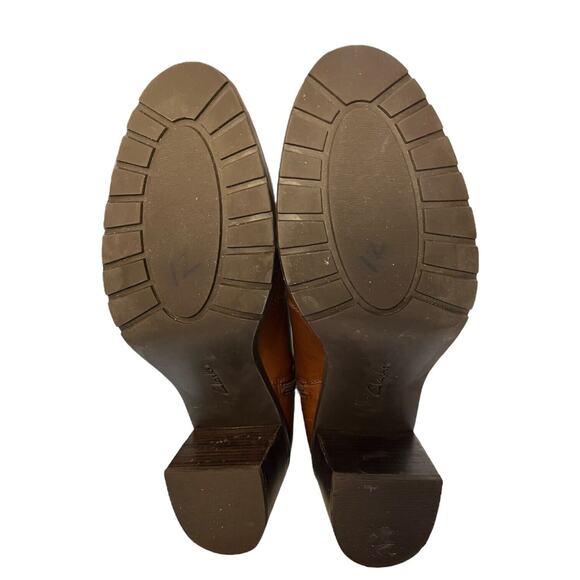 Clarks Artisan Boots Womens 10 Leather Malvet Maria Ankle Bootie Brown - Picture 12 of 15